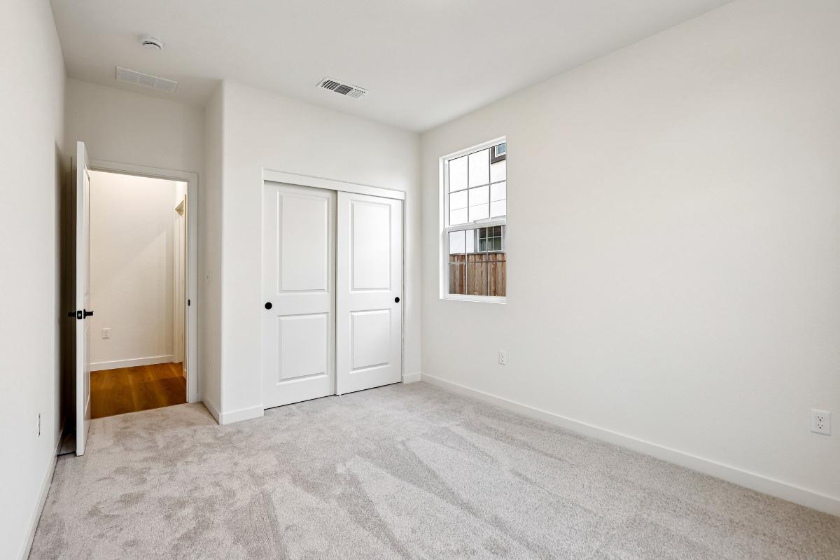 Secondary bedroom