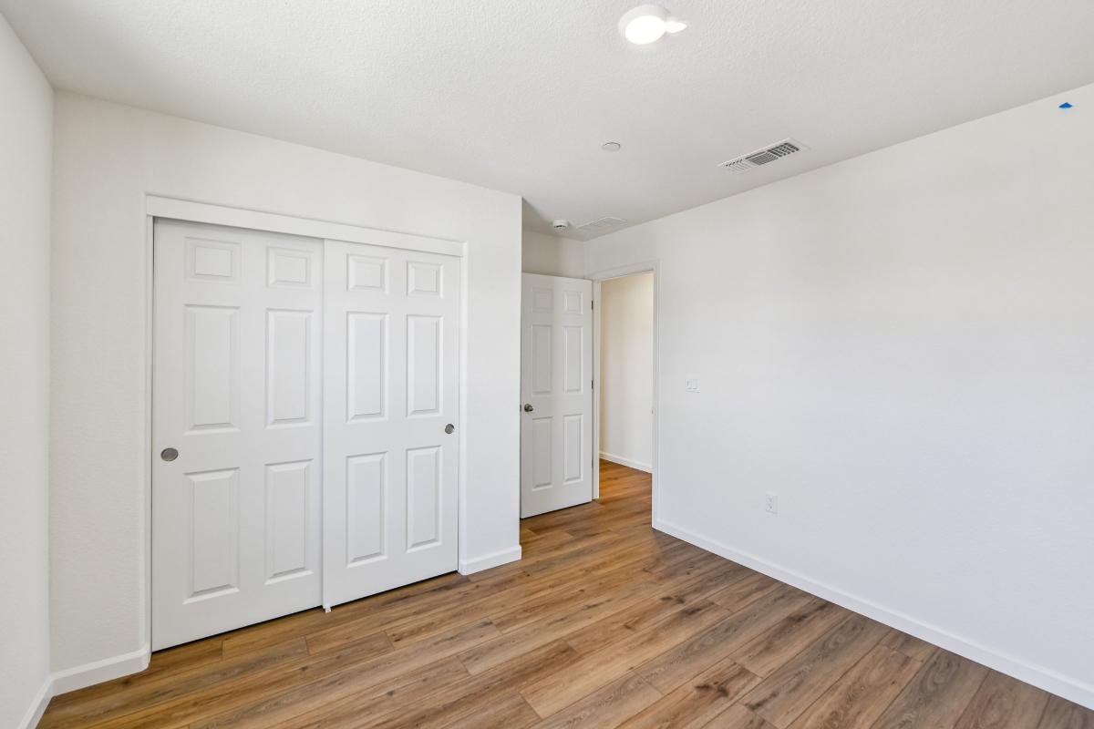 Secondary bedroom