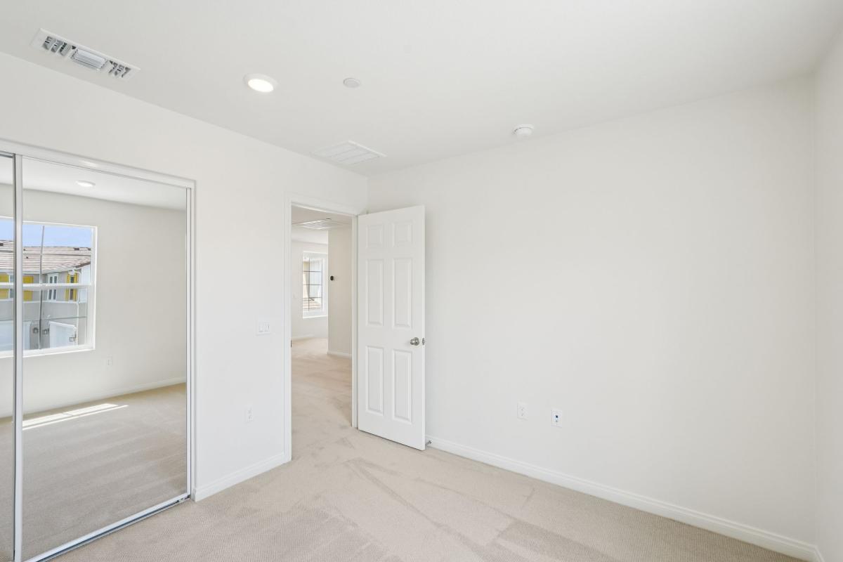 Secondary bedroom