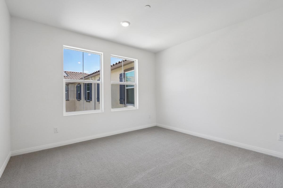 Secondary bedroom