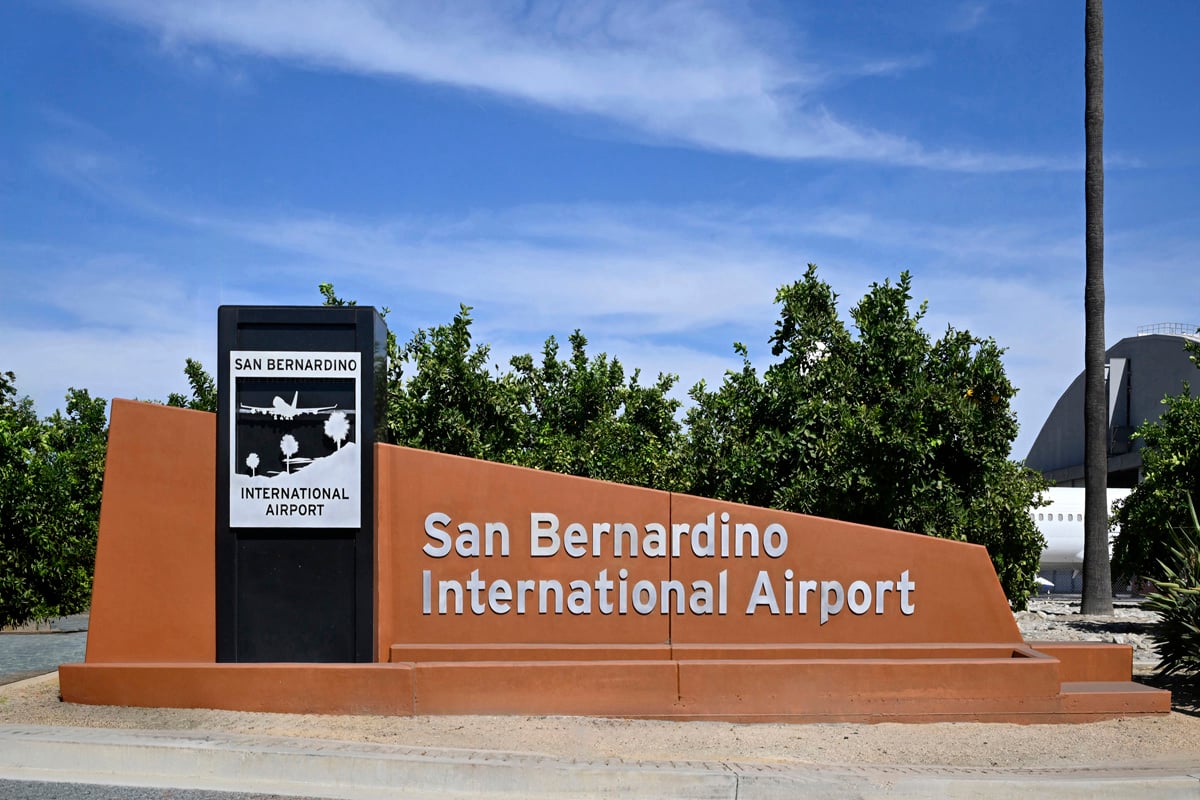 Less than 3 miles to San Bernardino International Airport