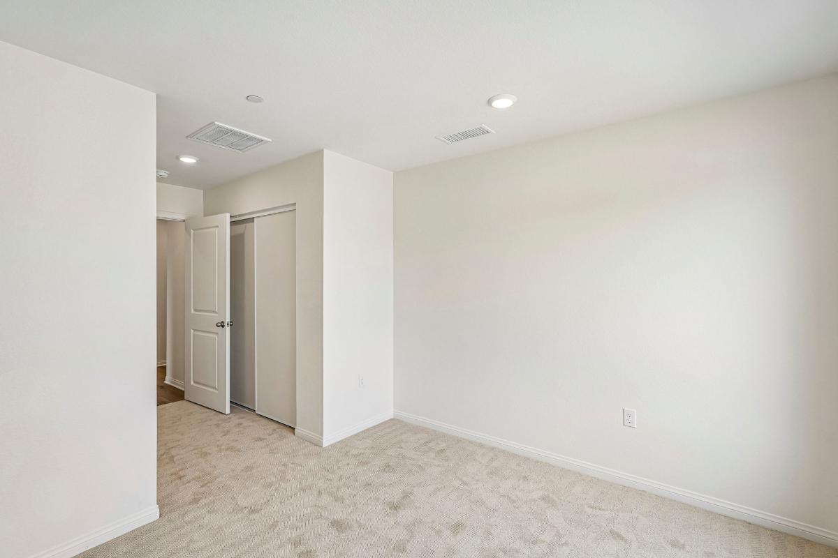 Secondary bedroom