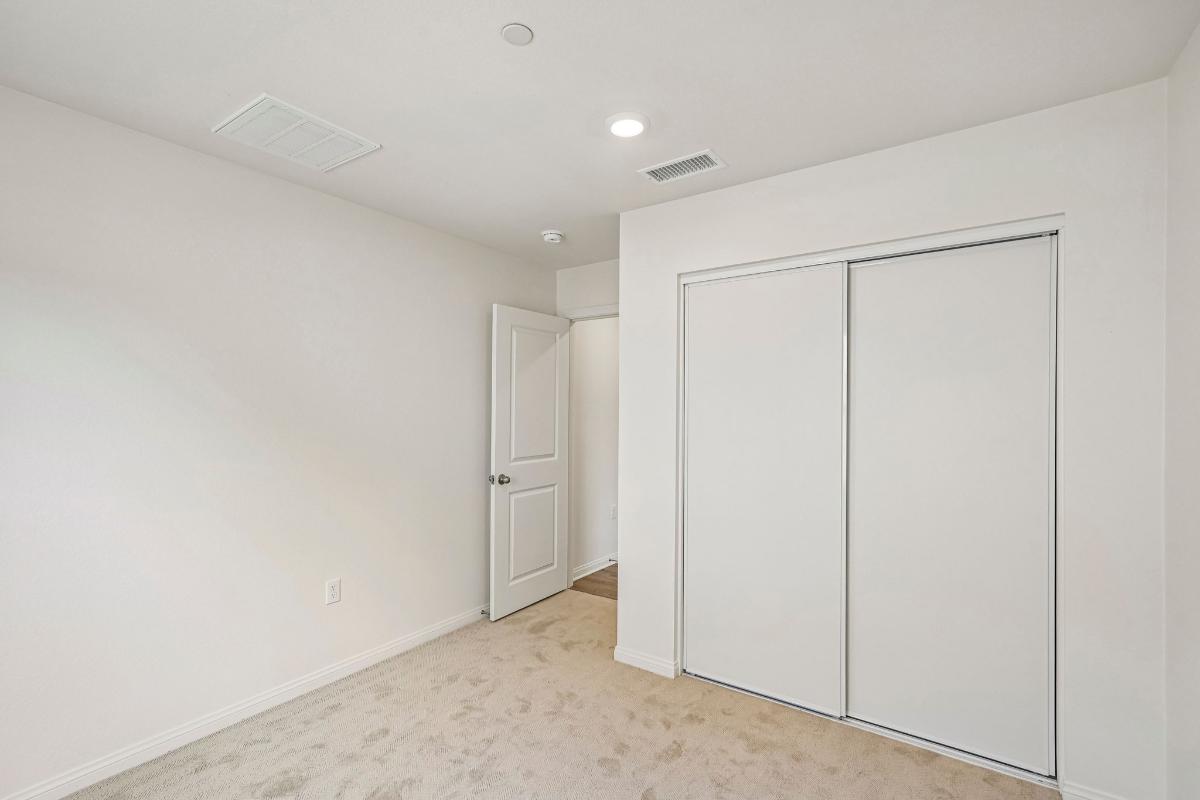 Secondary bedroom