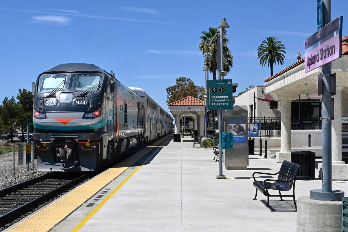2 miles to Upland Metrolink® station