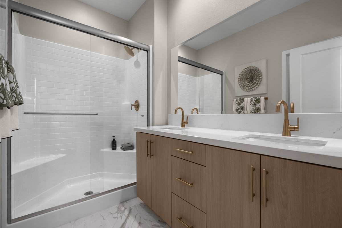 Primary bath