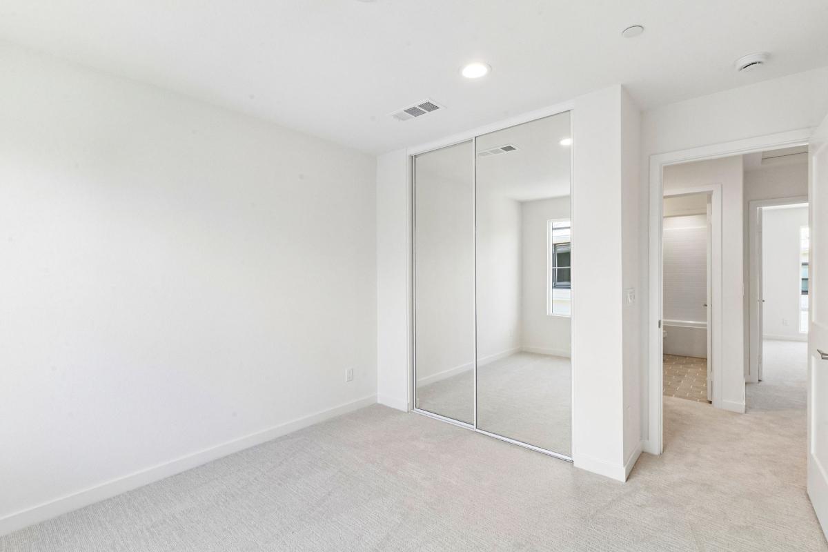 Secondary bedroom