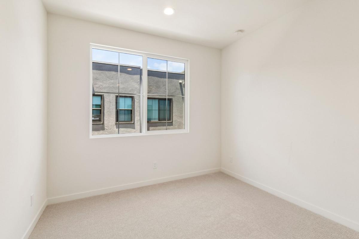 Secondary bedroom