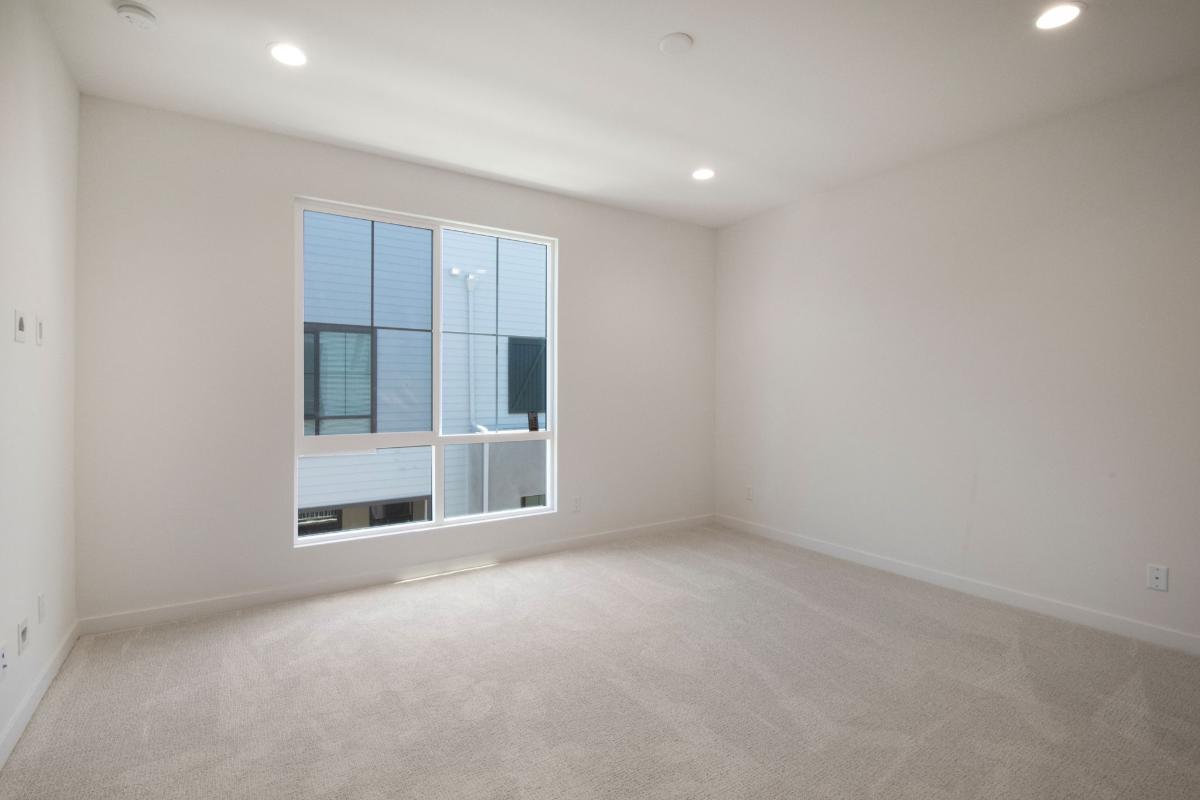 Secondary bedroom