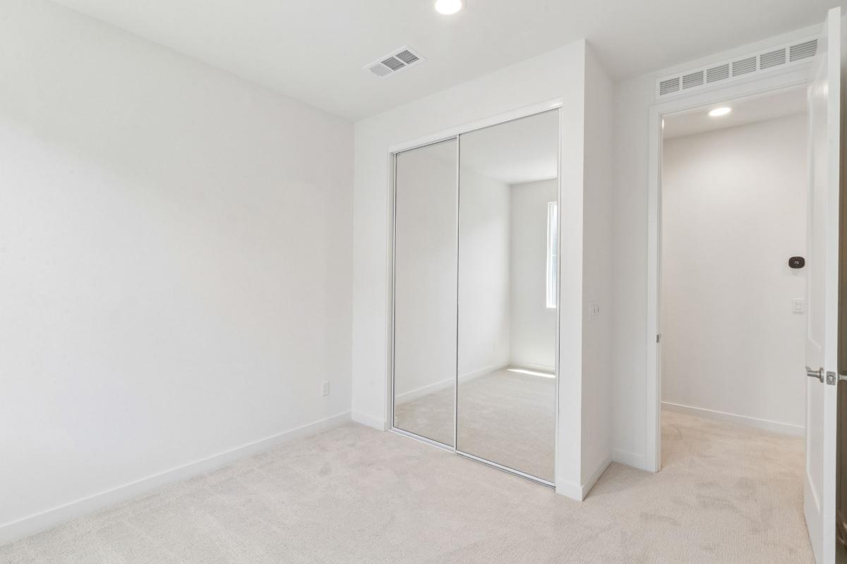 Secondary bedroom