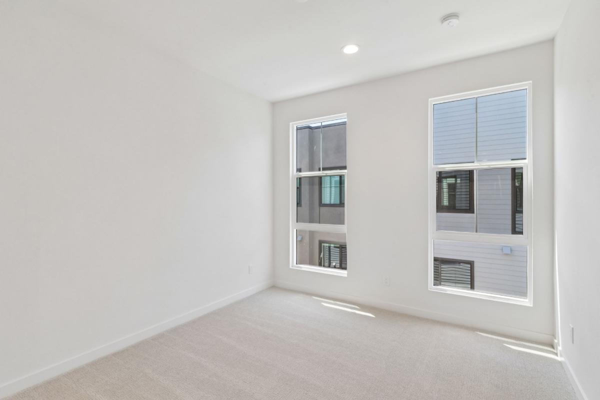 Secondary bedroom