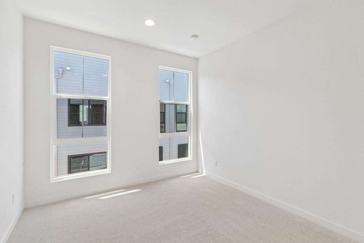 Secondary bedroom