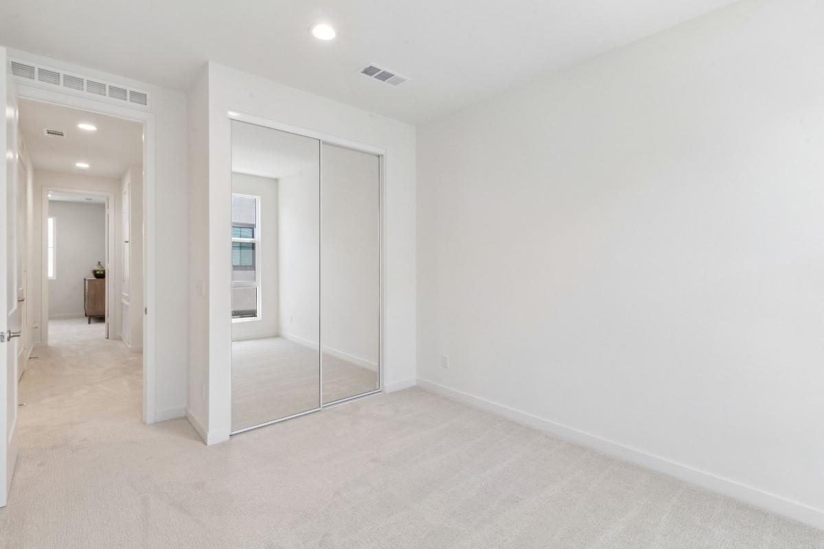 Secondary bedroom
