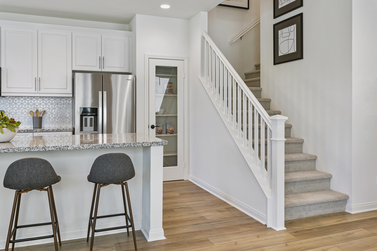 Open stair rail