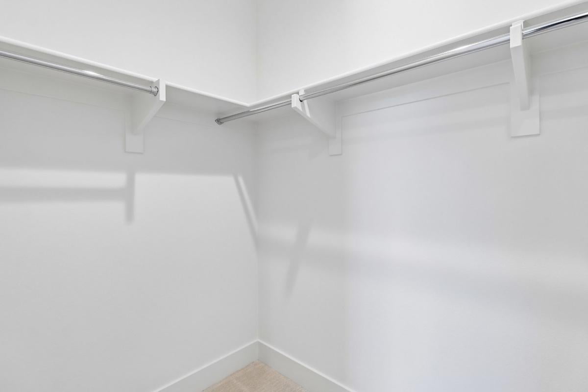 Walk-in closet