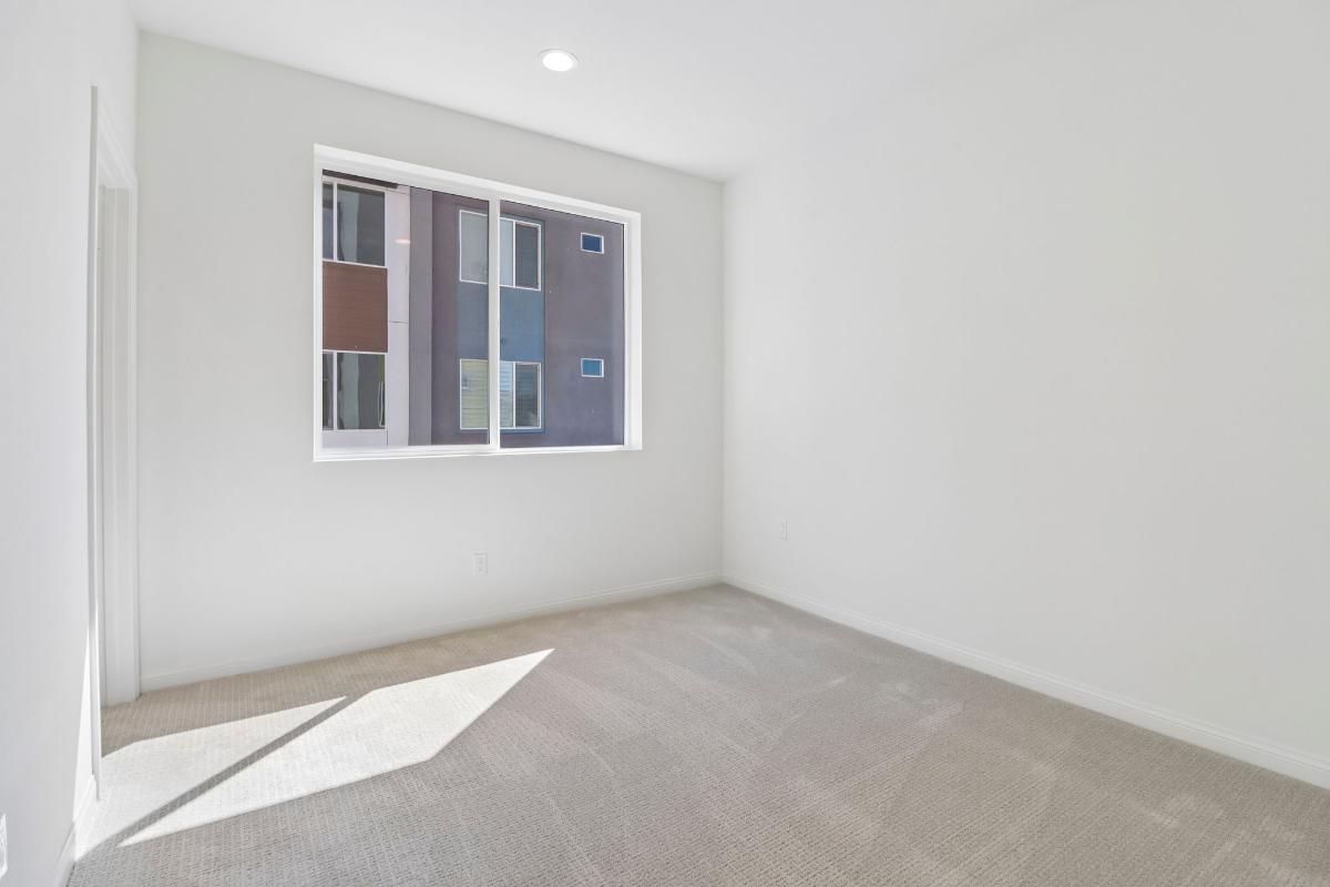 Secondary bedroom