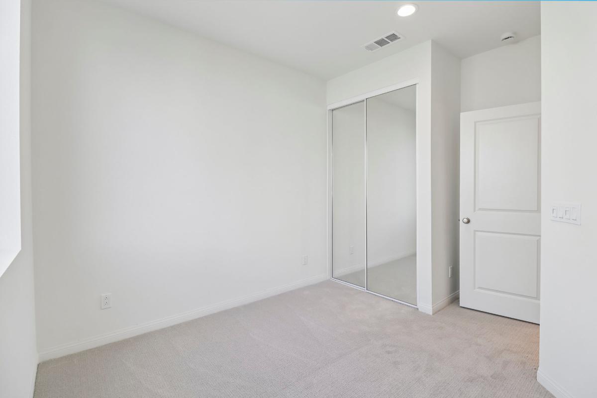 Secondary bedroom