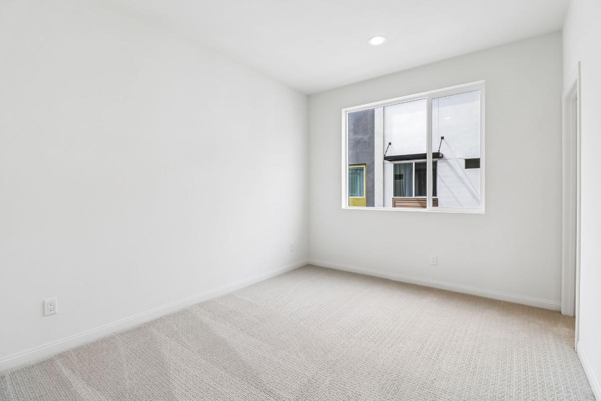 Secondary bedroom