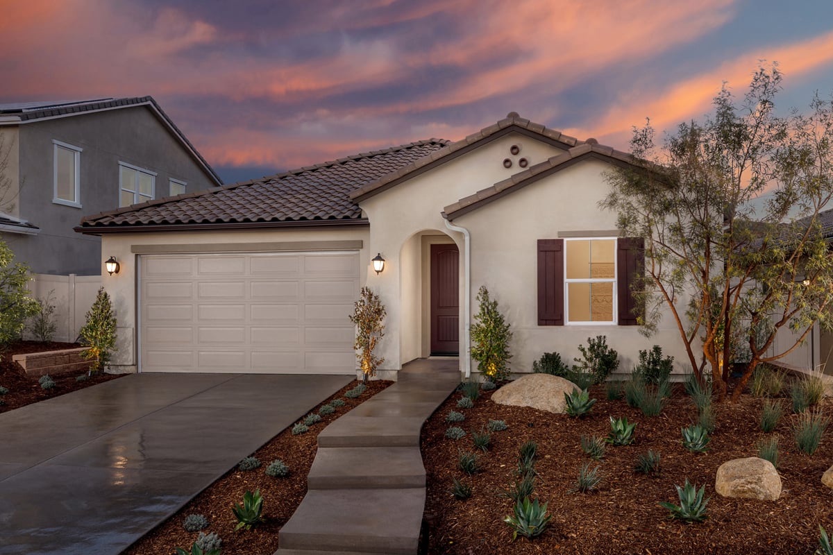 New Homes in 1312 Chapparal Dr, CA - Plan 1867 Modeled