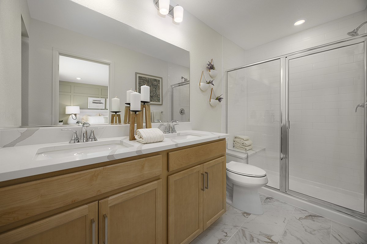 Dual-sink vanity at primary bath