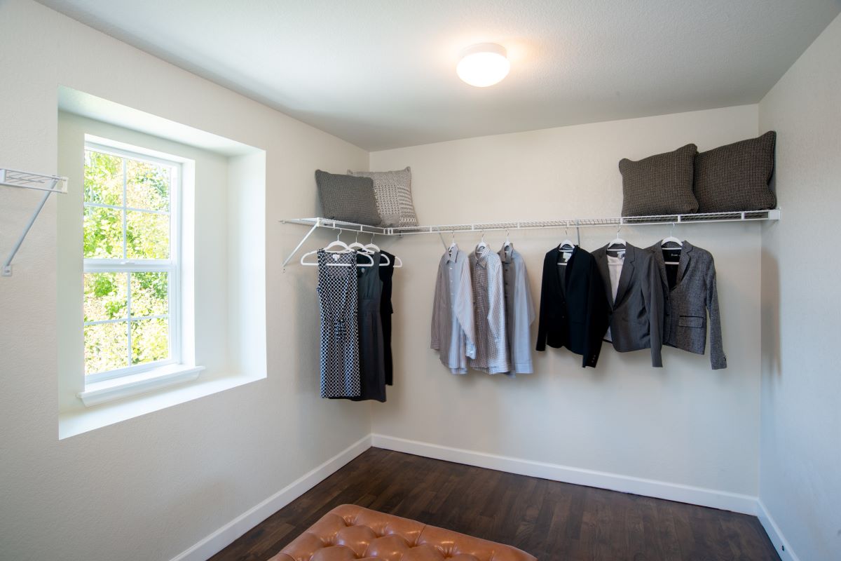 Walk-in closet