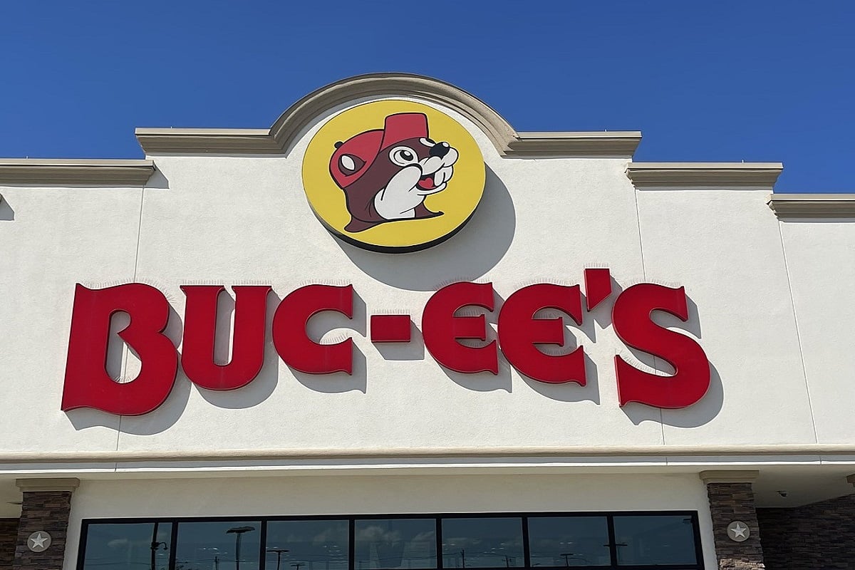Short drive to Colorado's first Buc-ee's® 