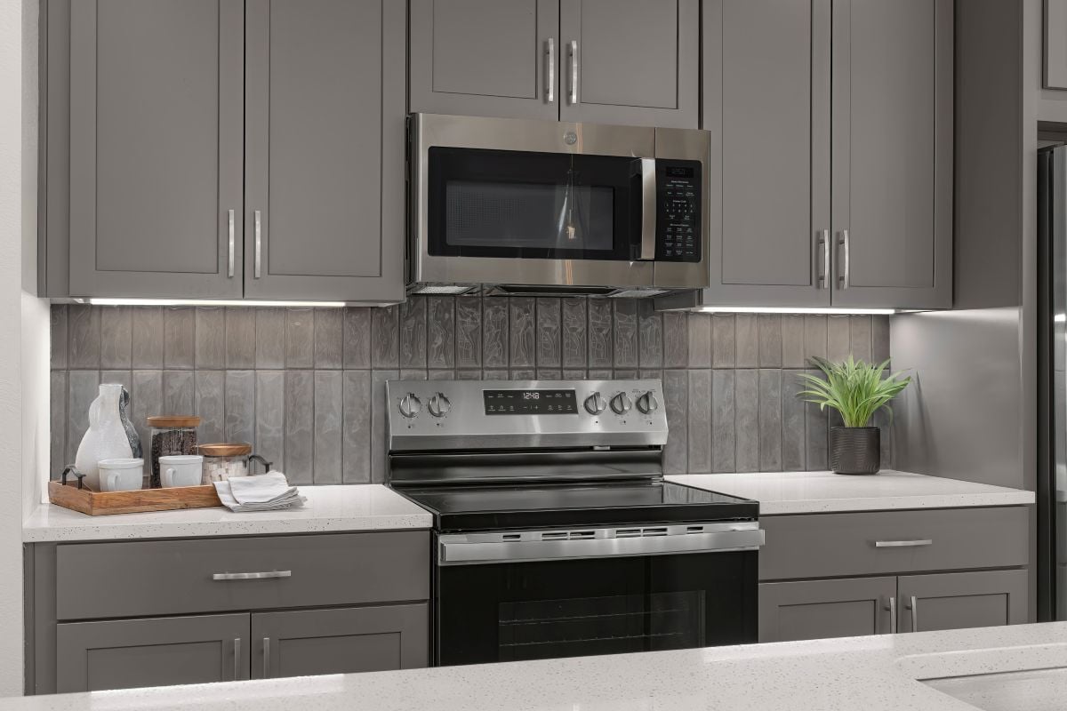 Kitchen backsplash