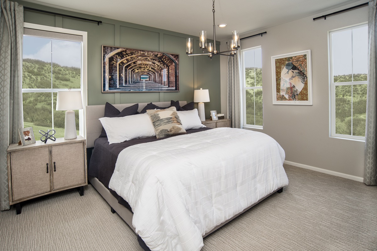 New Homes in Castle Rock, CO - Azure Villas at The Meadows Plan 1632 Primary Bedroom 