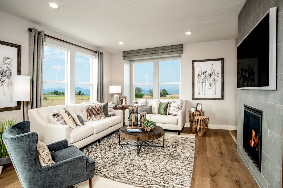 New Homes in Erie, CO - Flatiron Meadows Villas Plan 1671 Living Room