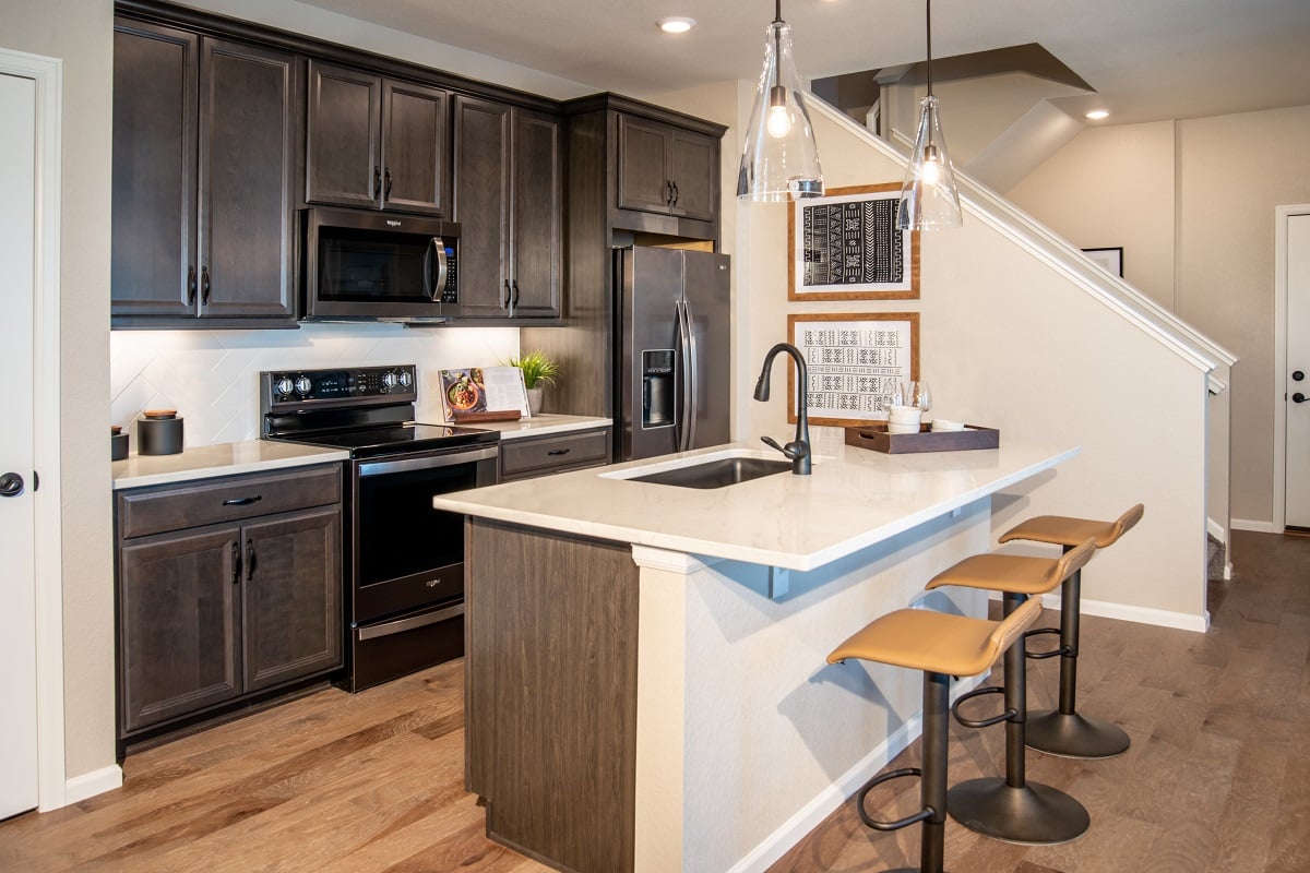 New Homes in Aurora, CO - Painted Prairie Villas Plan 1430 Kitchen