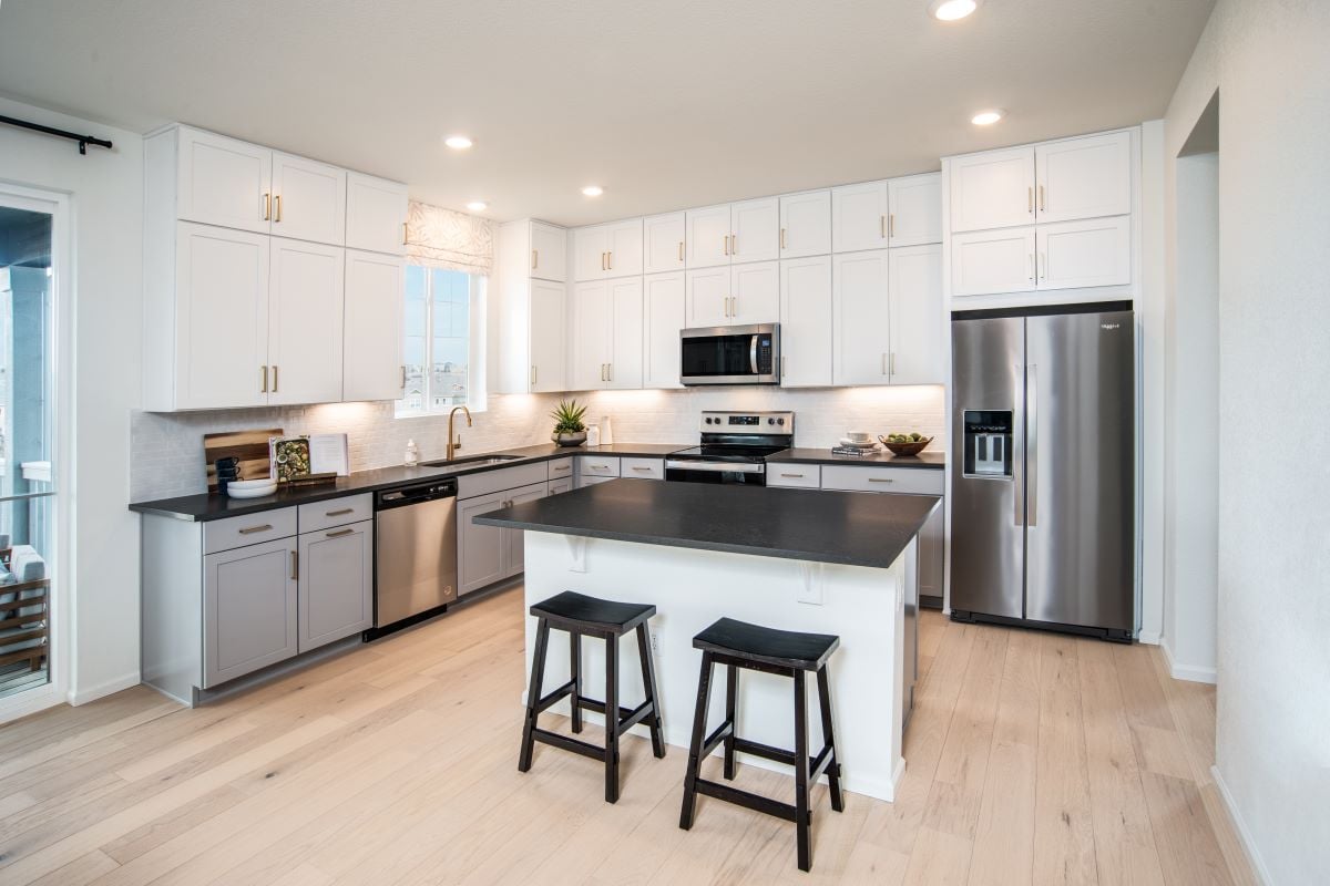 KB model home kitchen in Castle Rock, CO