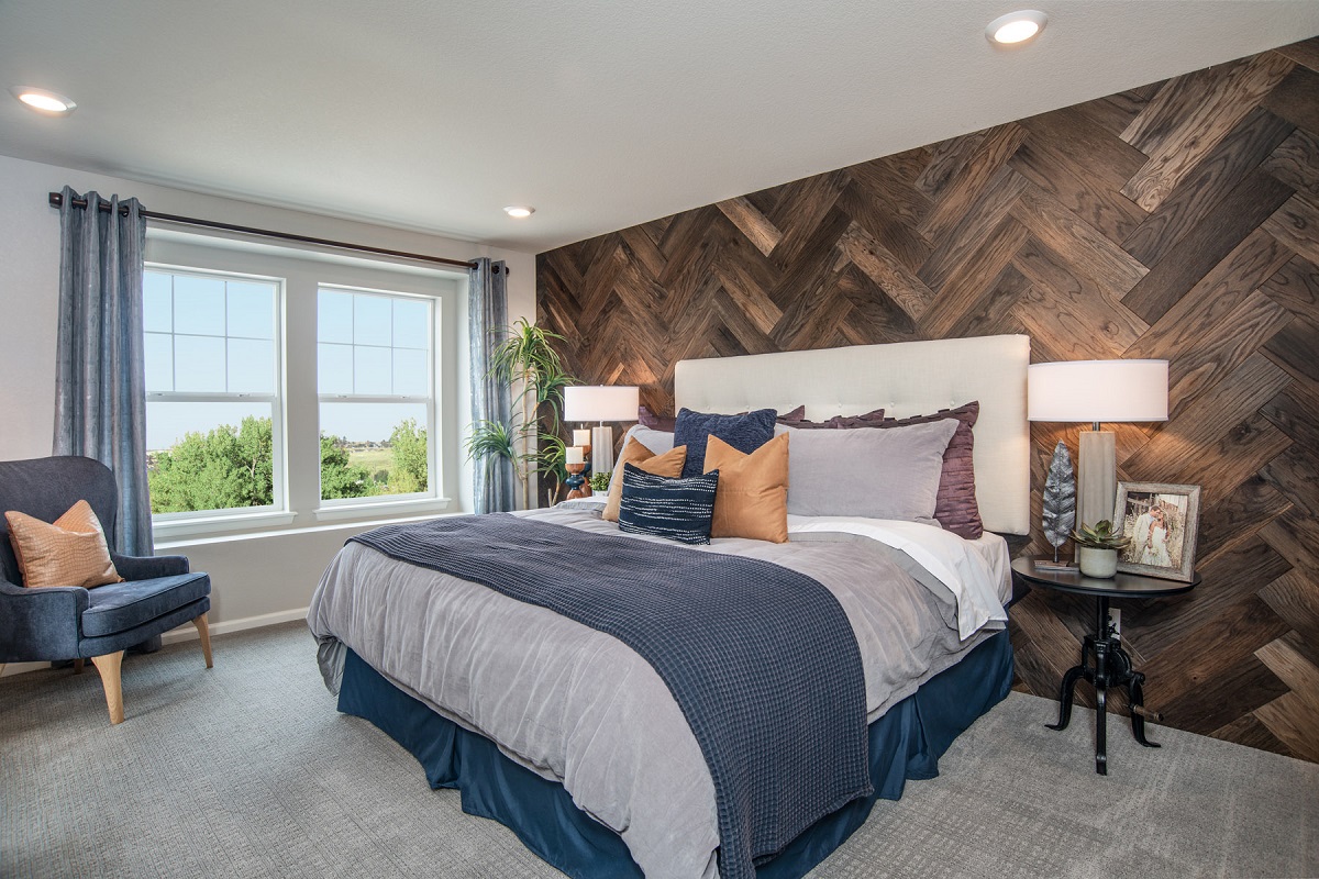 New Homes in Parker, CO - Trails at Crowfoot Villas Plan 1754 Primary Bedroom 