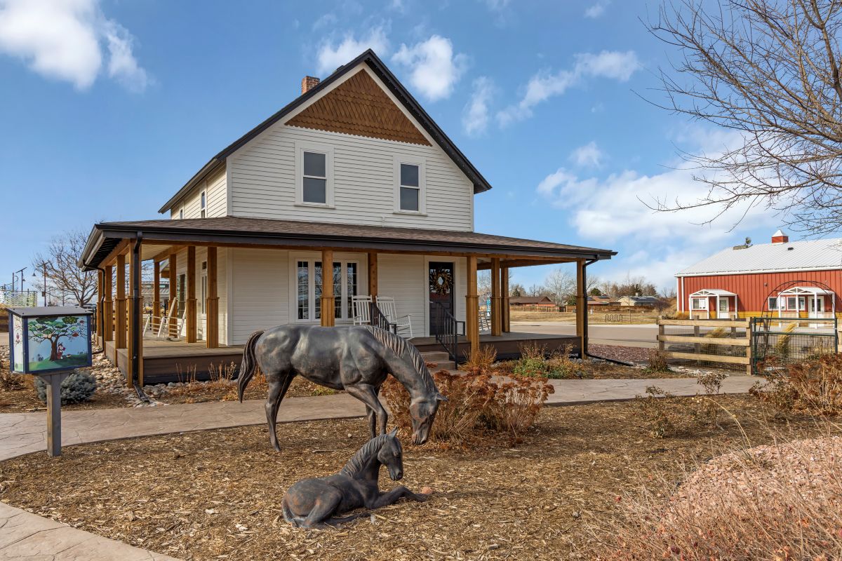 Near Historic Charles Muegge House