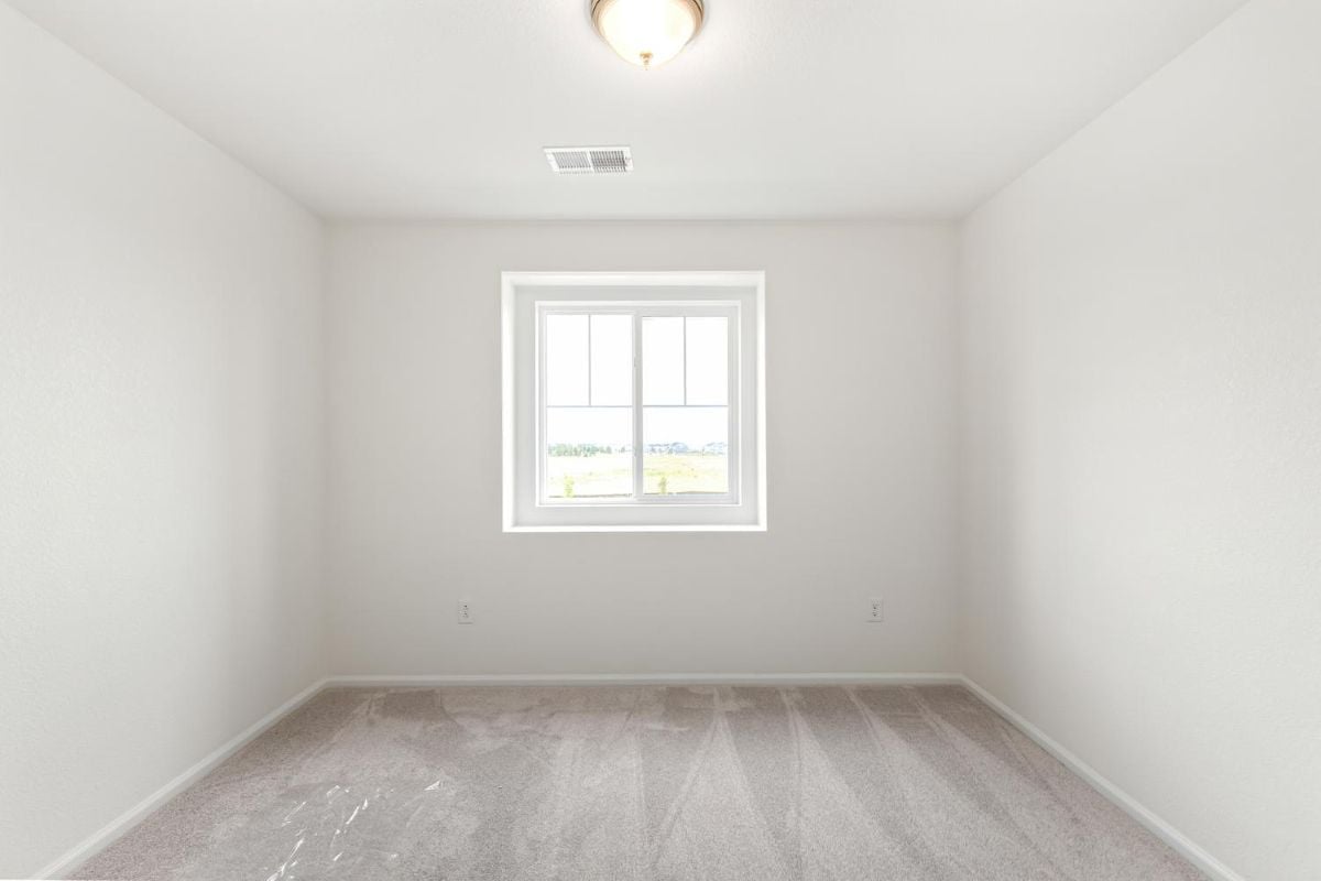 Secondary bedroom