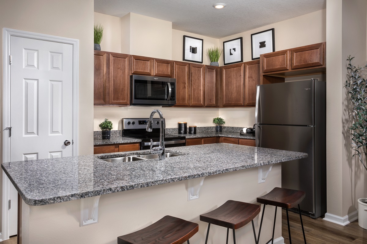 New Homes in Jacksonville, FL - Greenland Place Townhomes Plan 1598 Kitchen