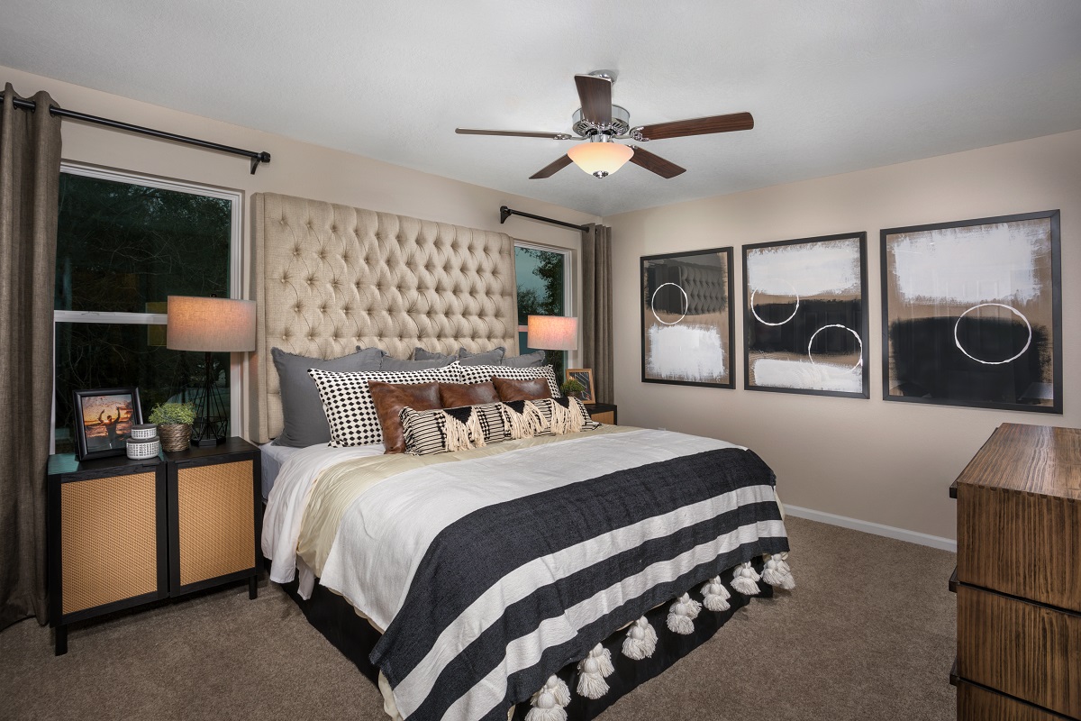 New Homes in Jacksonville, FL - Greenland Place Townhomes Plan 1598 Primary Bedroom