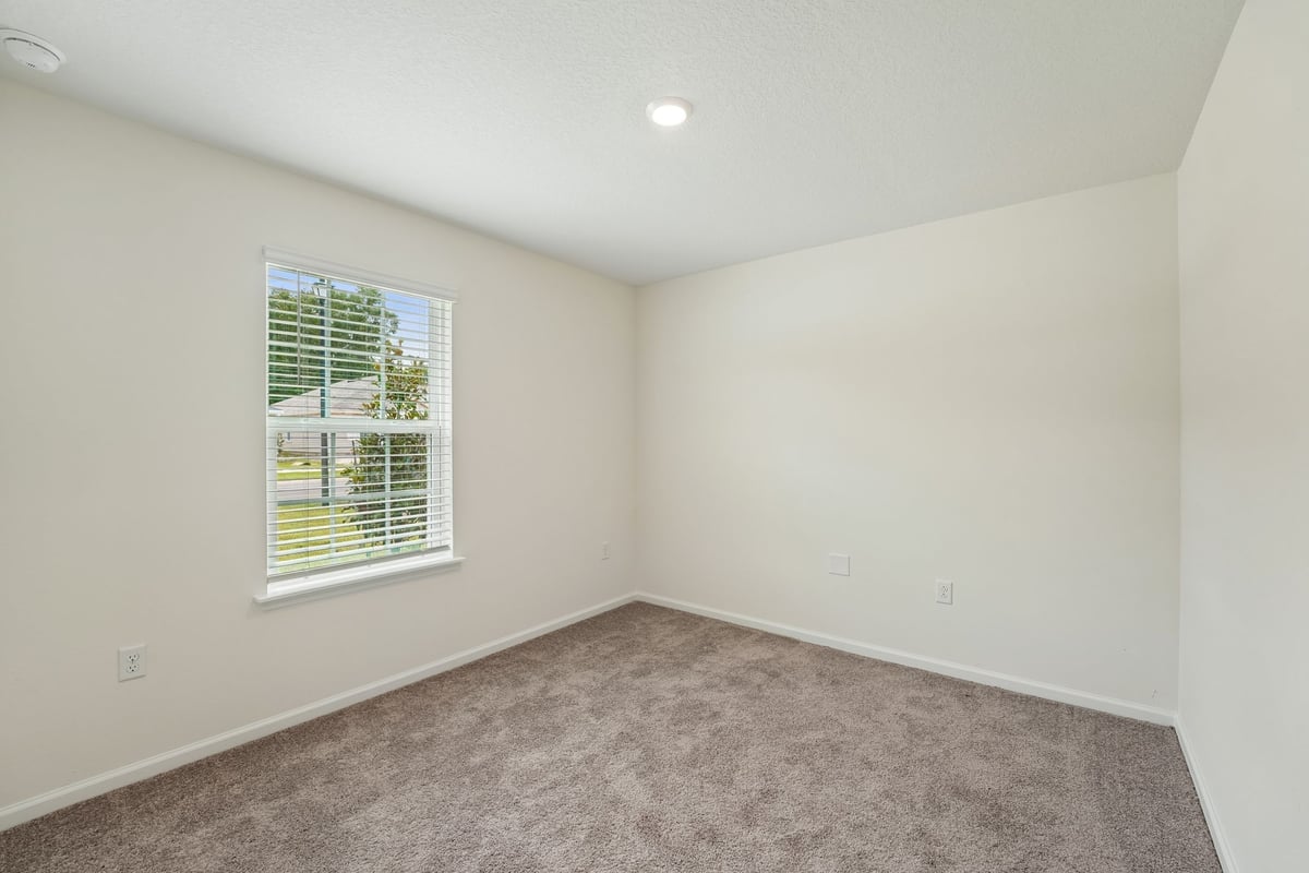 Secondary bedroom