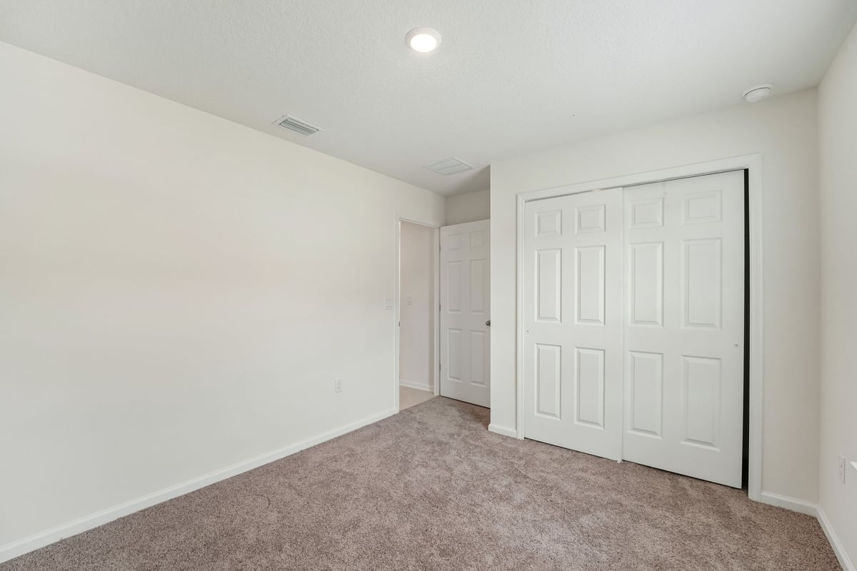 Secondary bedroom
