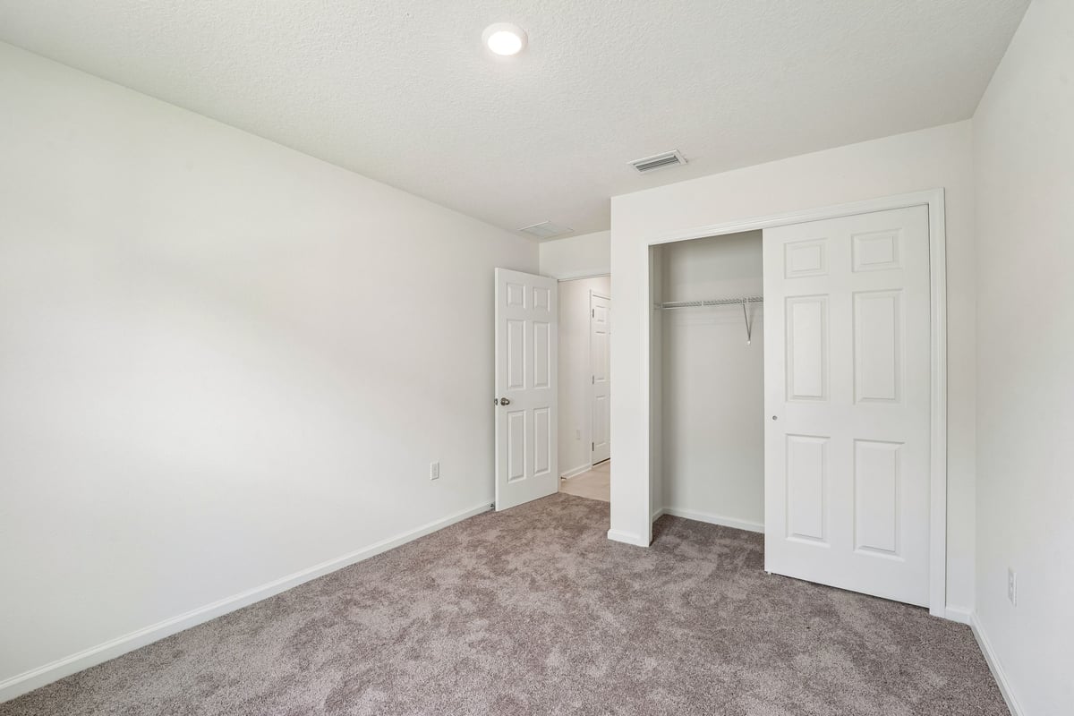 Secondary bedroom