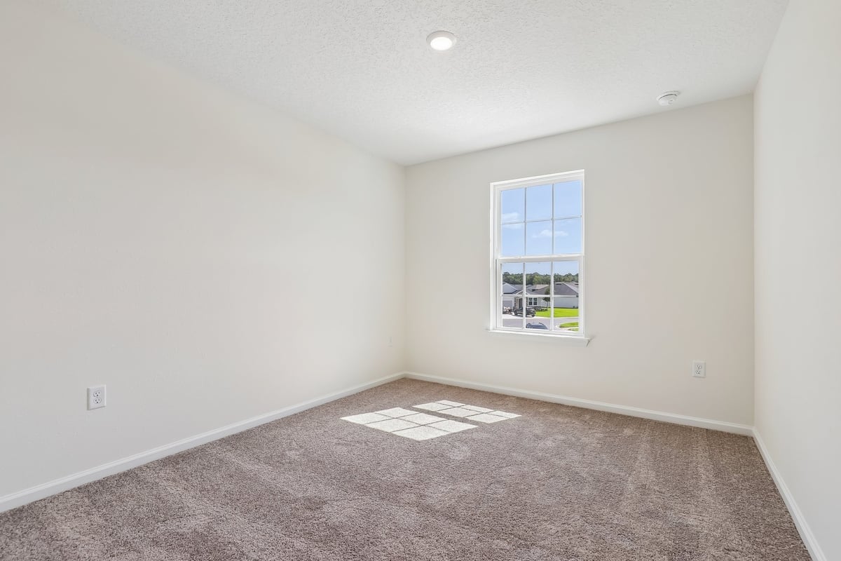 Secondary bedroom