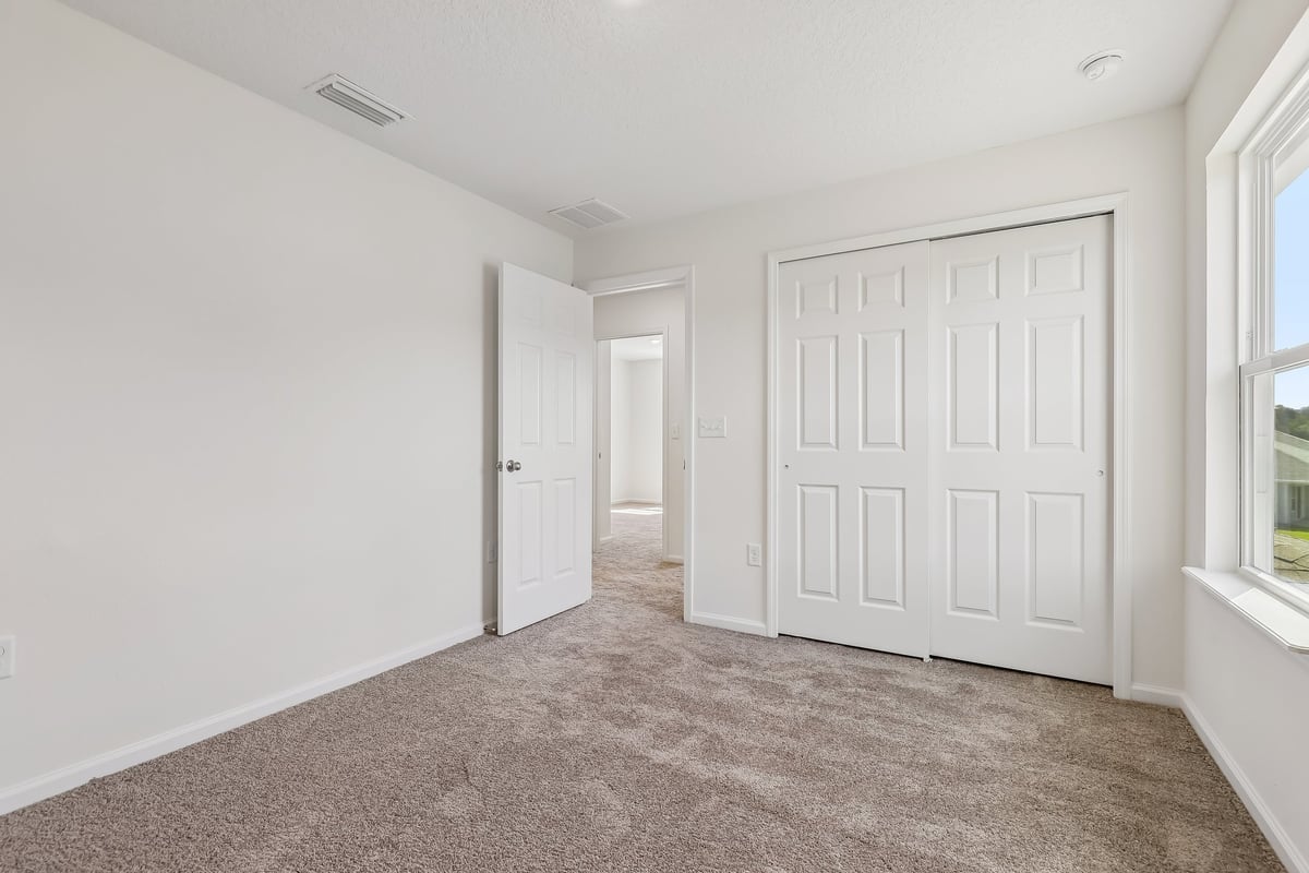Secondary bedroom