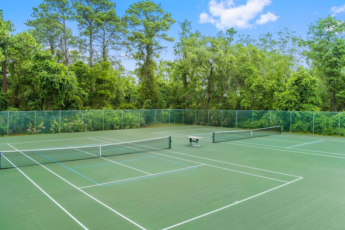 Community tennis courts