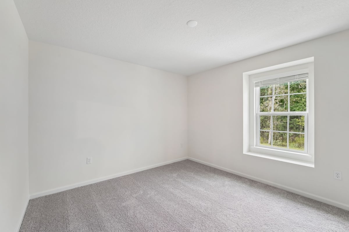 Secondary bedroom