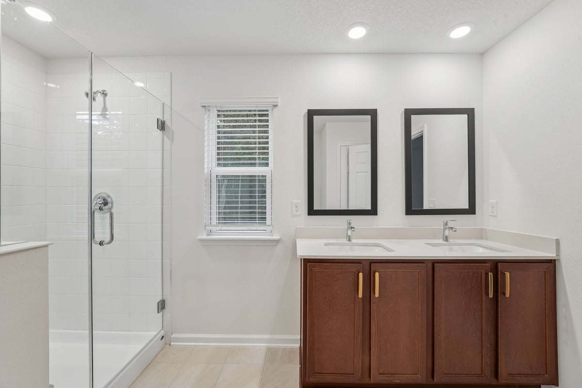 Primary bath