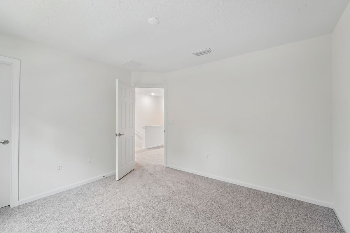 Secondary bedroom