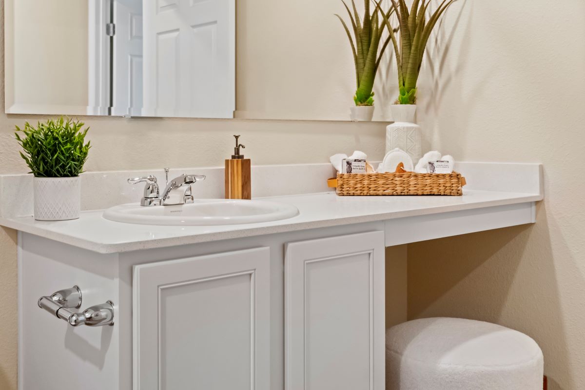 Extended vanity at secondary bath