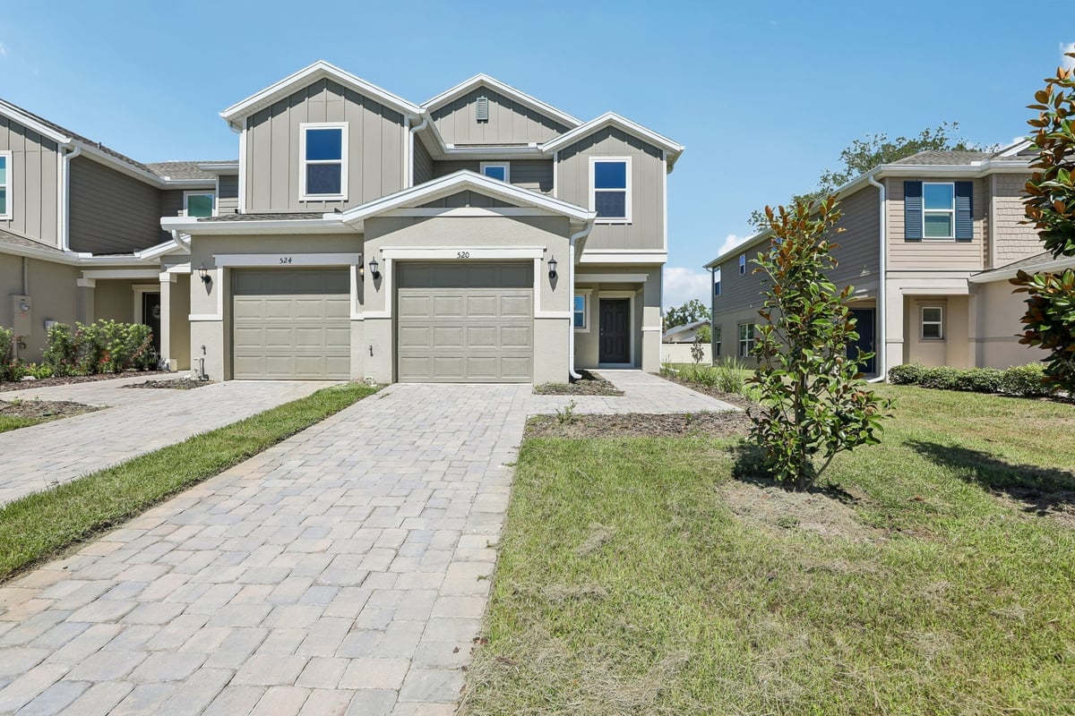 Reserve at Forest Lake Townhomes photo 2