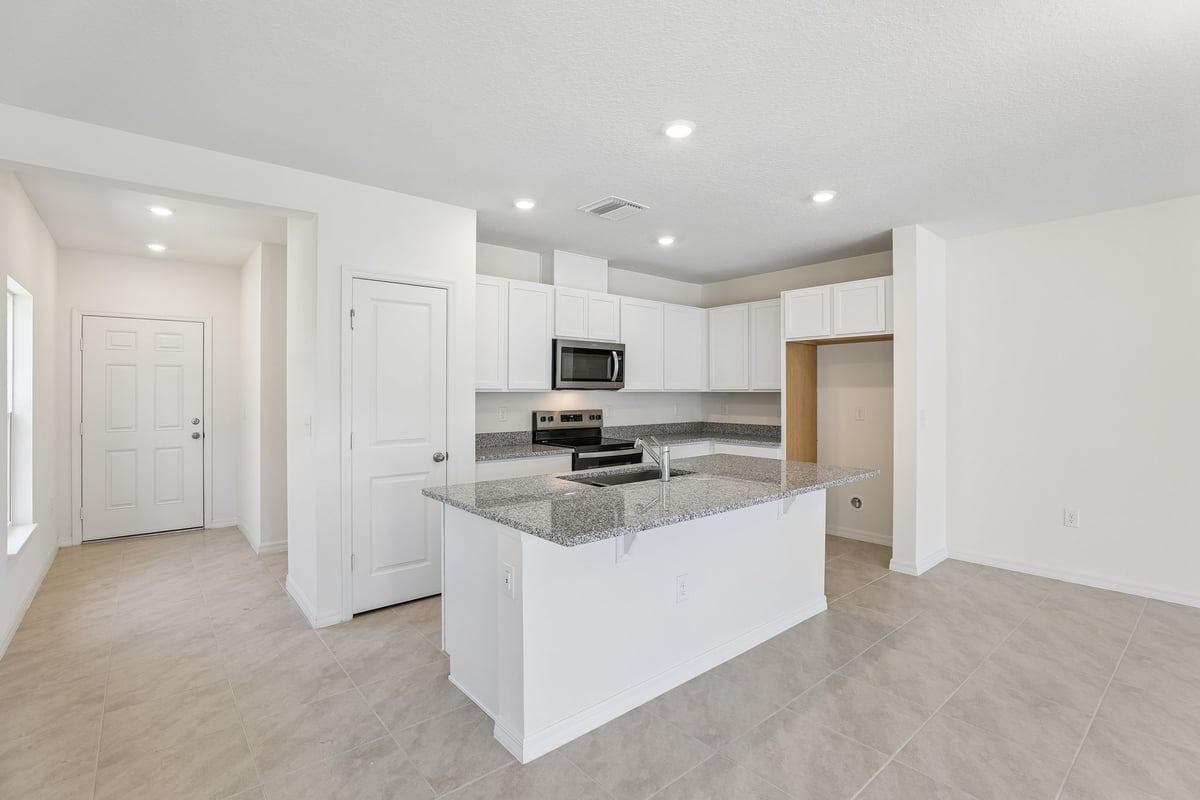 Reserve at Forest Lake Townhomes photo 7