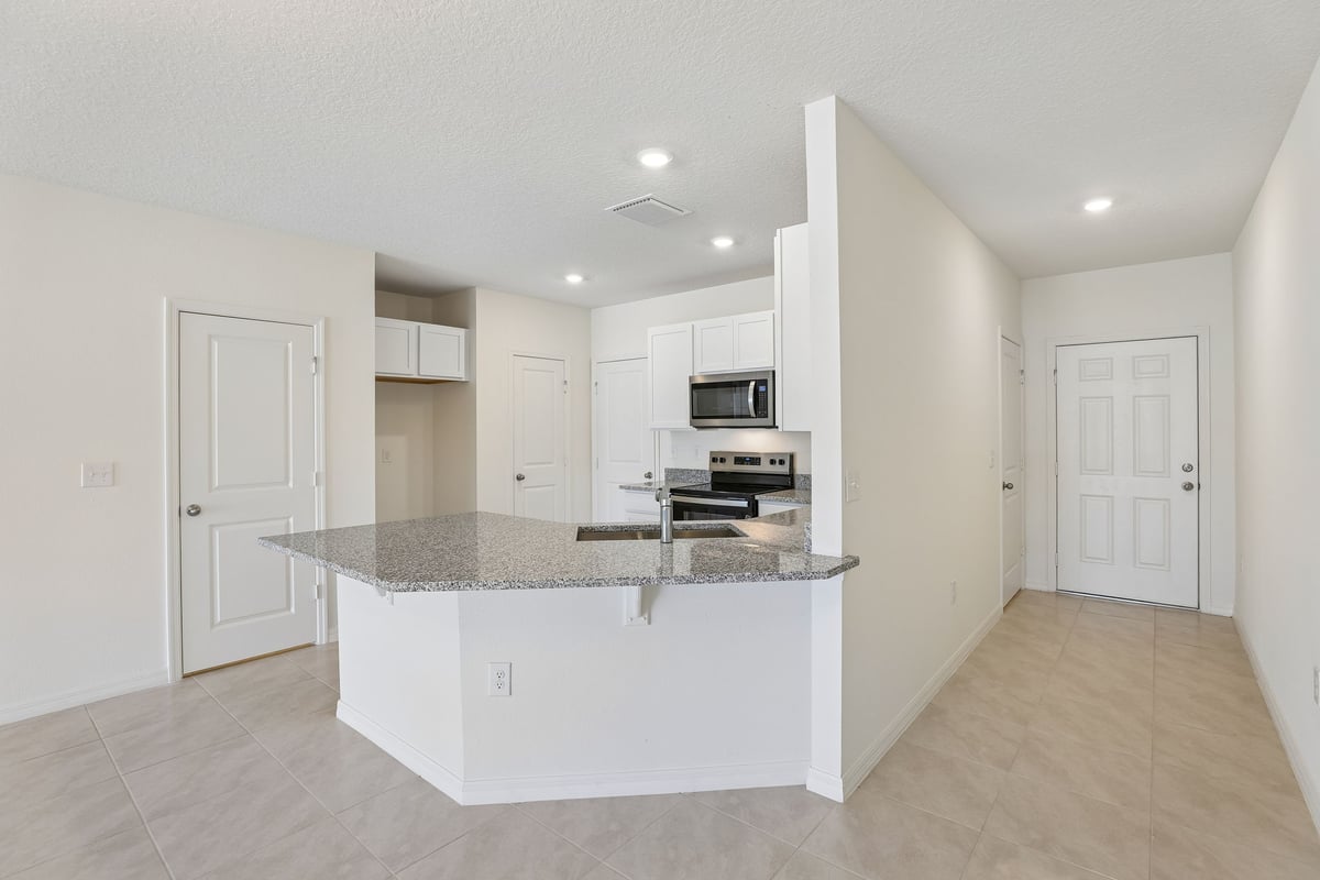 Reserve at Forest Lake Townhomes photo 3
