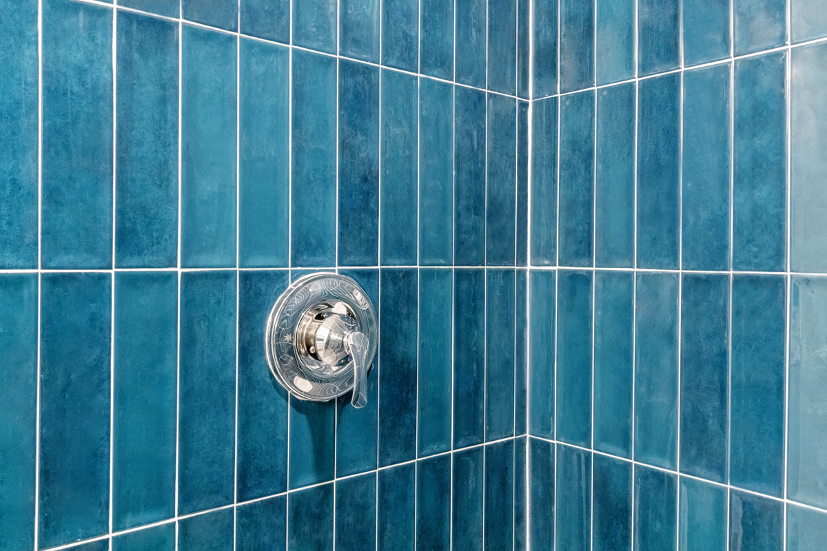 Optional walk-in shower with tile surround at primary bath