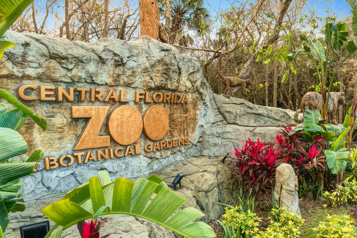 Easy drive to Central Florida Zoo